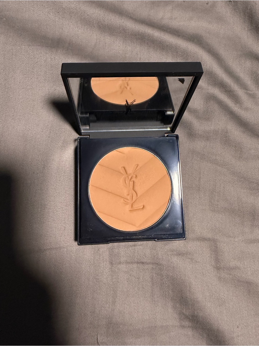 YSL Yves Saint Laurent Bronzing Powder - Warm Beige